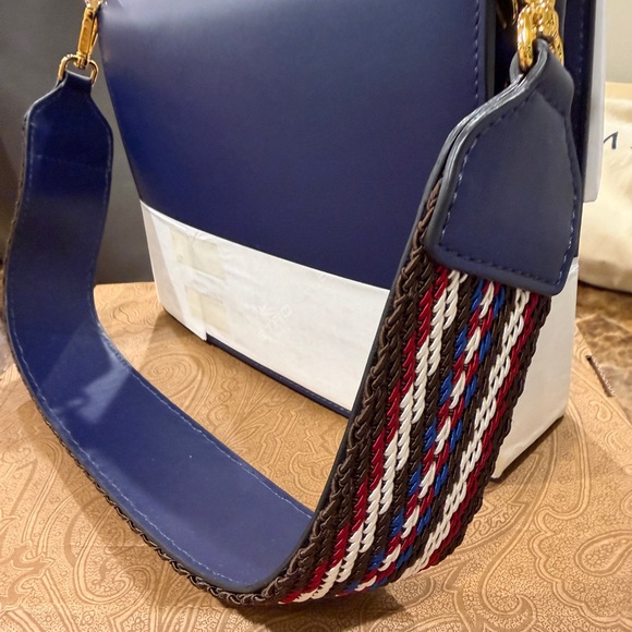Etro Navy and White Shoulder Bag with Gold Accents - Picture 3 of 4